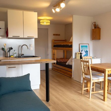 Chaleureux Appartement Avec Balcon Au Coeur Des Rousses เลรูส ภายนอก รูปภาพ