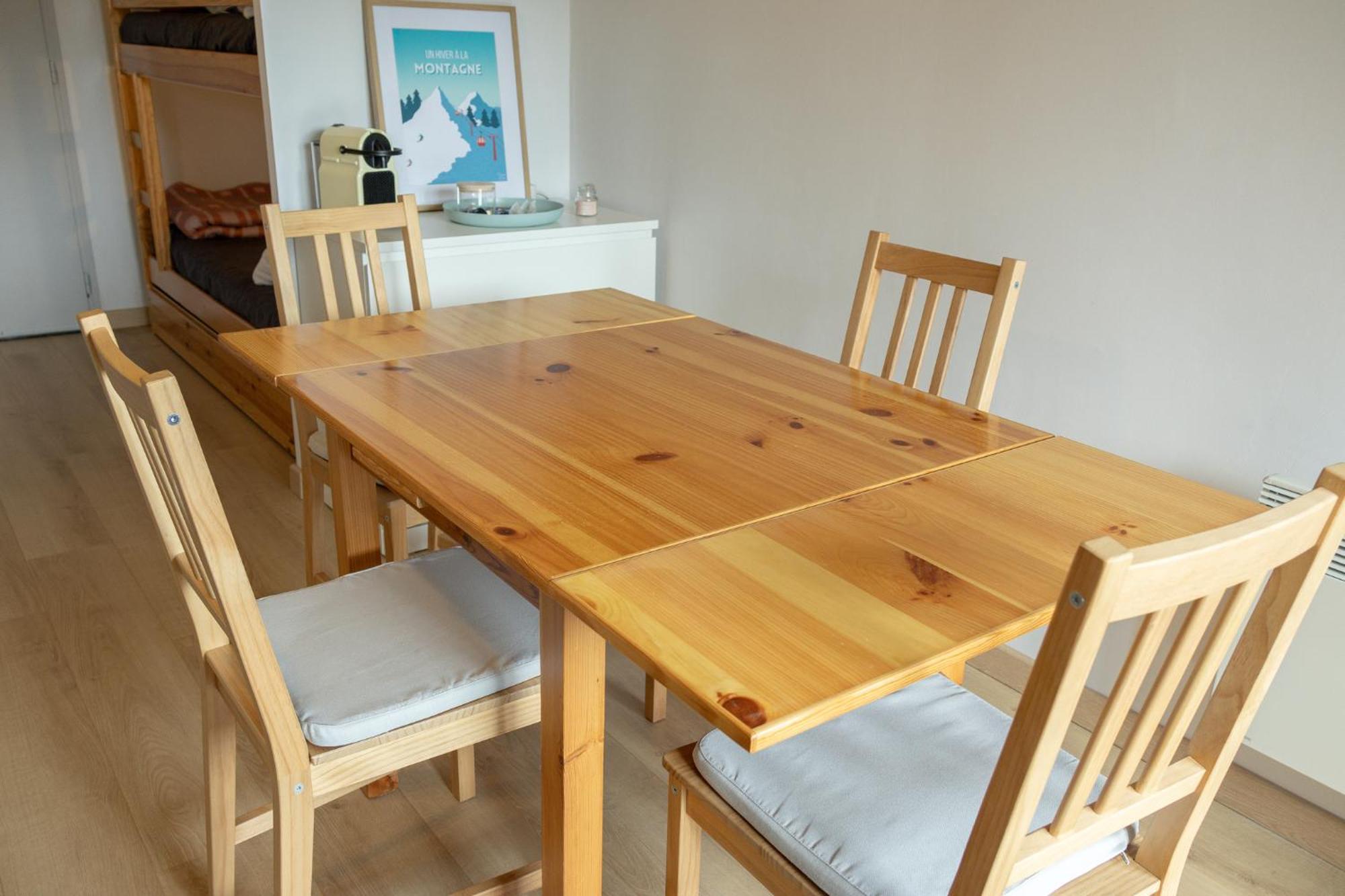 Chaleureux Appartement Avec Balcon Au Coeur Des Rousses เลรูส ภายนอก รูปภาพ