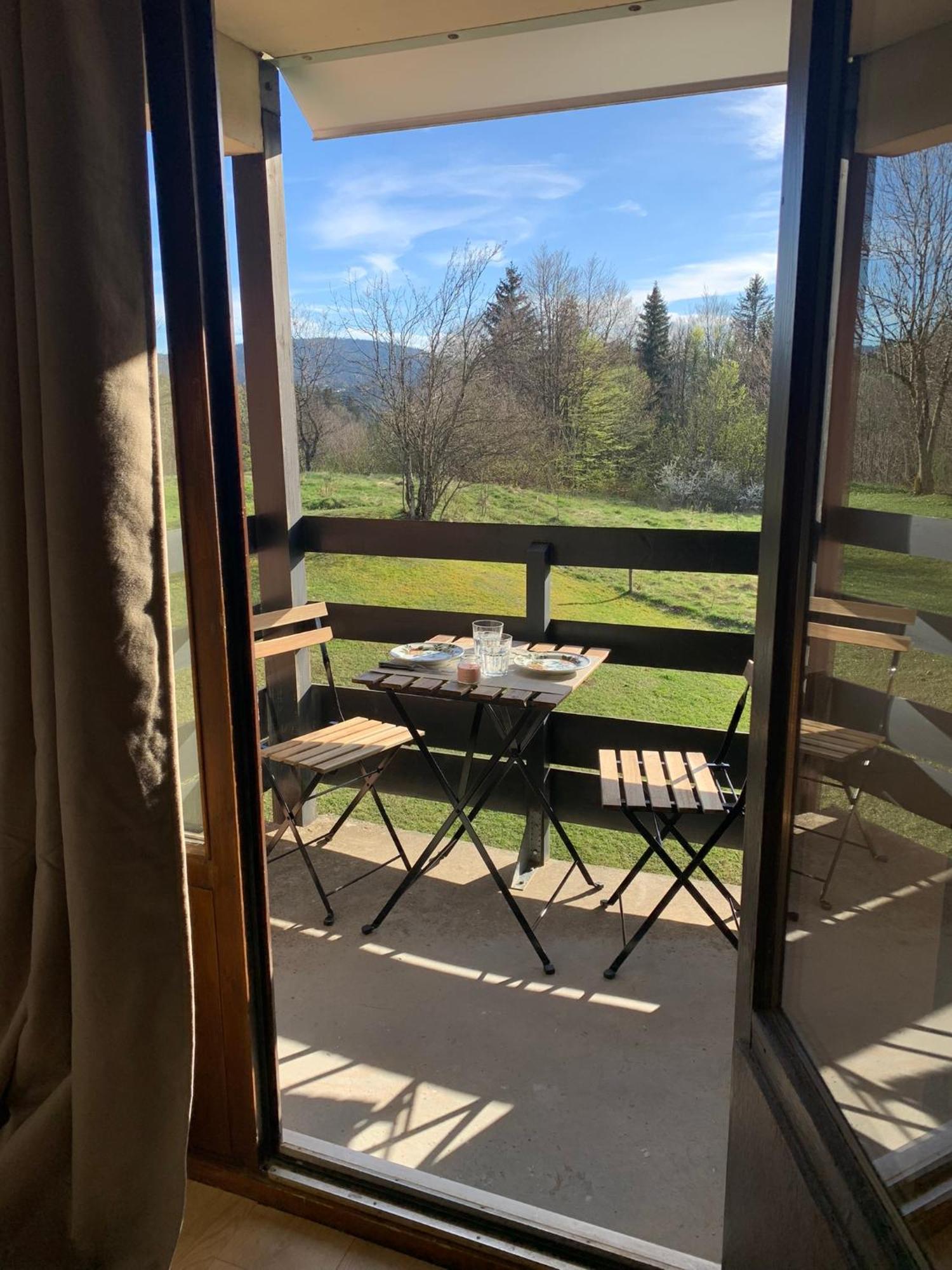 Chaleureux Appartement Avec Balcon Au Coeur Des Rousses เลรูส ภายนอก รูปภาพ
